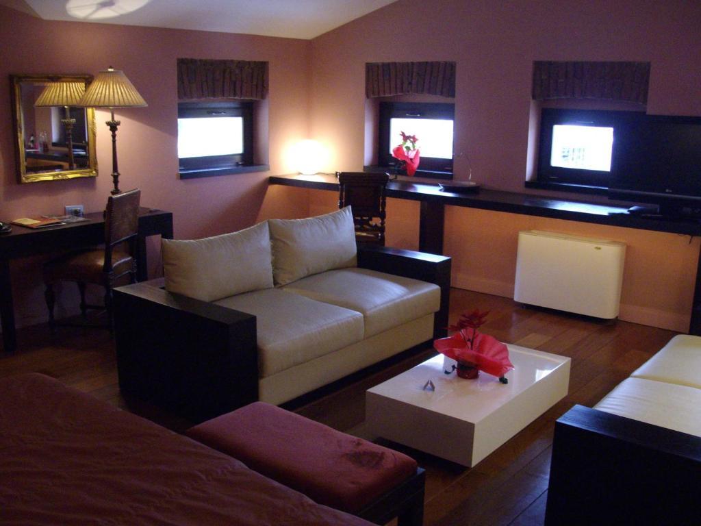 מלון סמוקוב Kokoshkovata Boutique House חדר תמונה