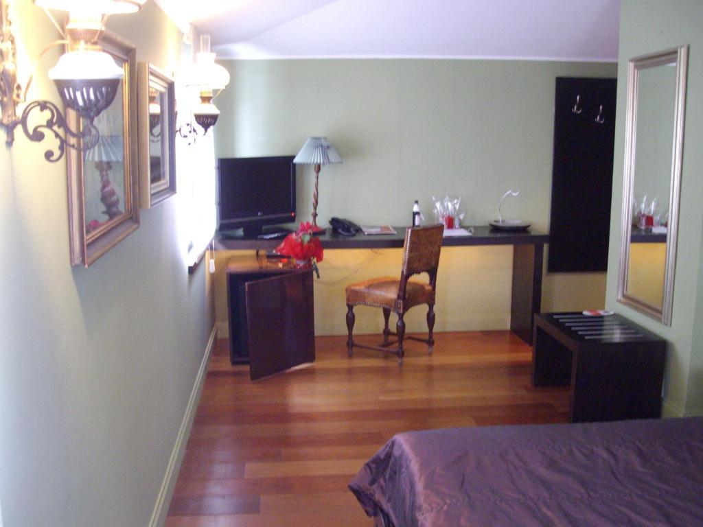 מלון סמוקוב Kokoshkovata Boutique House חדר תמונה